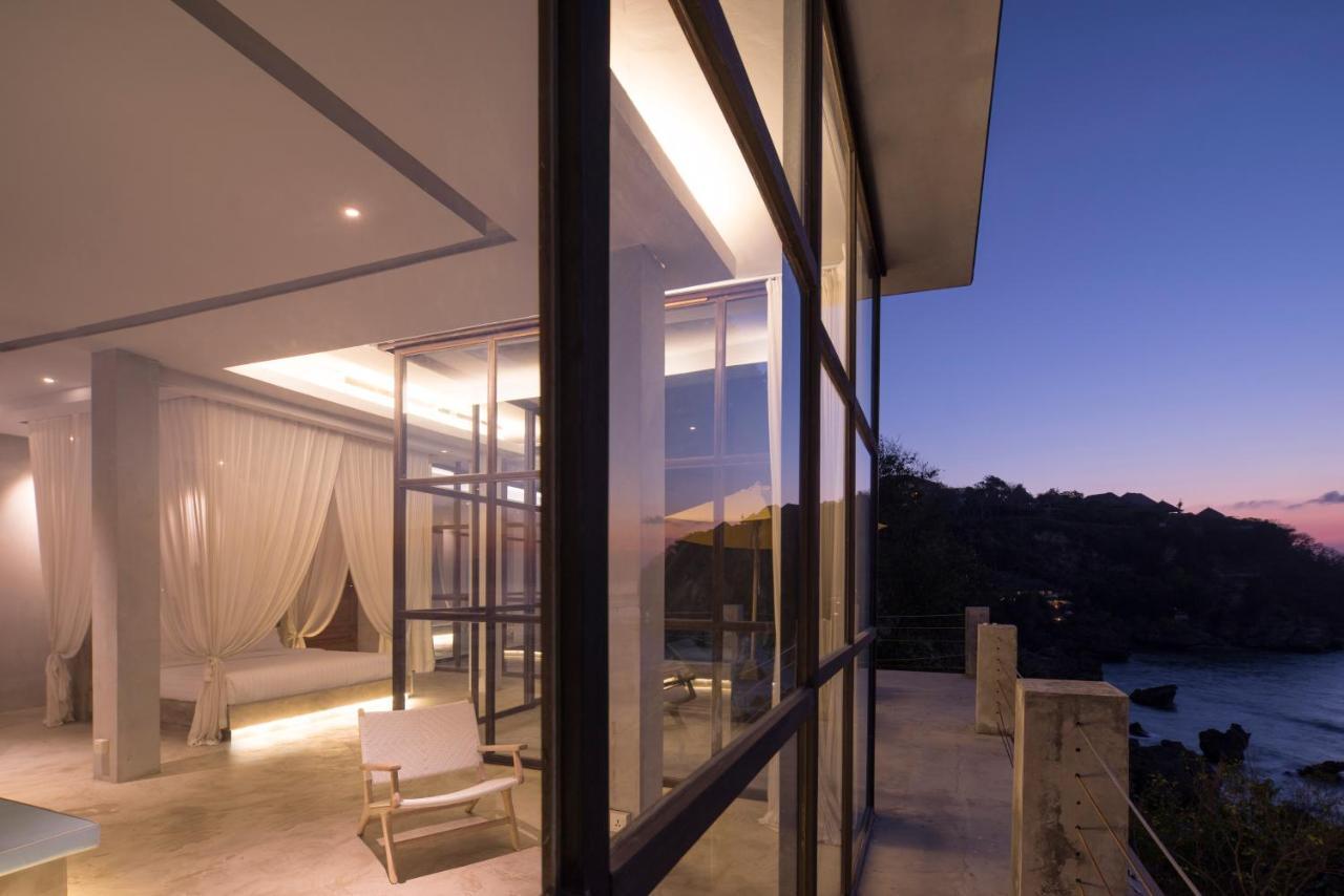Villa V Uluwatu 외부 사진
